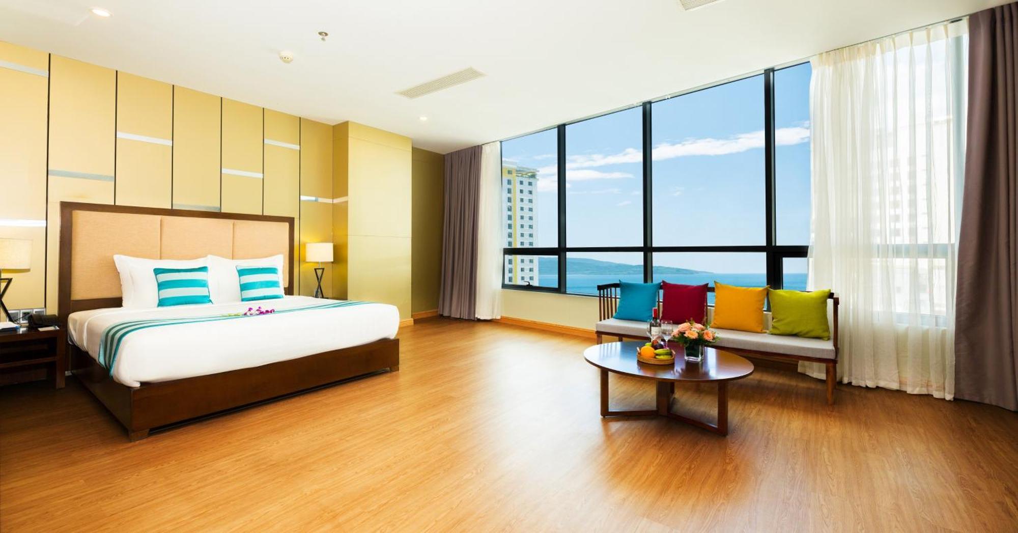 Avatar Hotel Danang Exterior photo